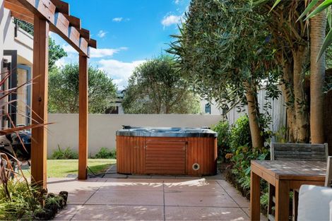 Photo of property in 9 Bermuda Drive, Papamoa Beach, Papamoa, 3118