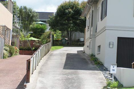 Photo of property in 2/19 Onepoto Road, Hauraki, Auckland, 0622
