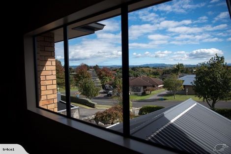 Photo of property in 6 Honeysuckle Lane, Ohauiti, Tauranga, 3112