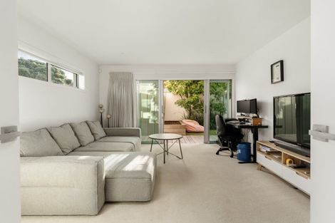 Photo of property in 85b Oceanbeach Road, Mount Maunganui, 3116