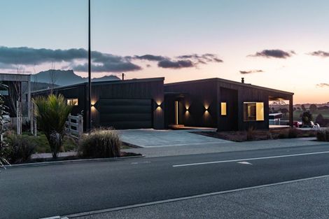 Photo of property in 44 Rangitahi Road, Raglan, 3225