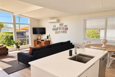 Photo of property in 51 Samuel Street, Hoon Hay, Christchurch, 8025