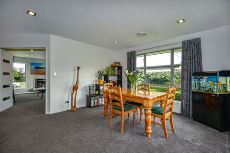 Photo of property in 35 Reka Street, Parklands, Christchurch, 8083