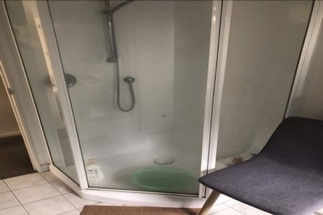 Photo of property in 1/112 Seaview Road, Glenfield, Auckland, 0629