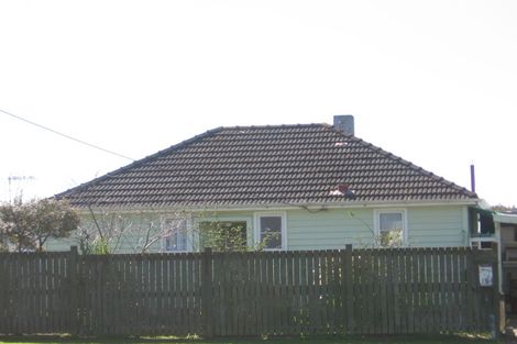 Photo of property in 37 Robinson Street, Foxton, 4814