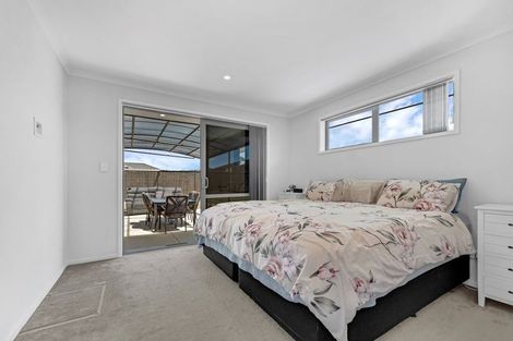 Photo of property in 36 Harriet Johnston Drive, Pokeno, 2402