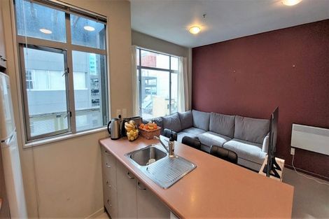 Photo of property in Dixon Towers, 10/115 Dixon Street, Te Aro, Wellington, 6011