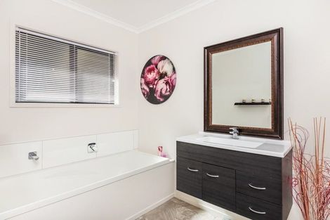 Photo of property in 93 Hindmarsh Drive, Rangatira Park, Taupo, 3330