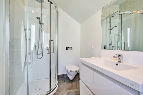 Photo of property in 58 Laings Road, Hutt Central, Lower Hutt, 5010