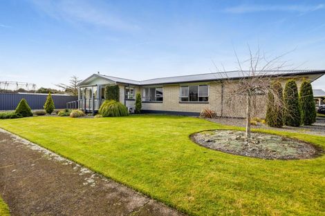 Photo of property in 26 Oberon Street, Stratford, 4332