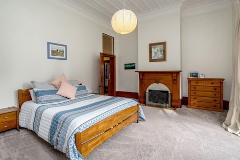 Photo of property in 82 Victoria Avenue, Dannevirke, 4930