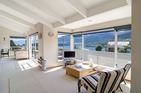 Photo of property in 446 Peninsula Road, Kelvin Heights, Queenstown, 9300