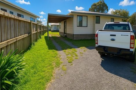 Photo of property in 2/164 Finlayson Avenue, Clendon Park, Auckland, 2103