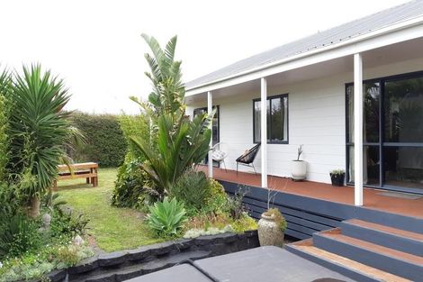 Photo of property in 84 Mcrobbie Road, Kingseat, Papakura, 2580