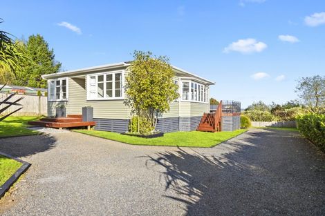 Photo of property in 51 Burrow Road, Pukekohe, 2120