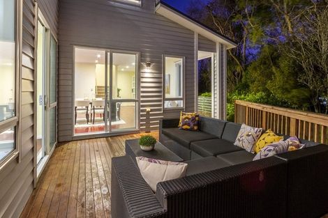 Photo of property in 9 Carex Way, Long Bay, Auckland, 0630