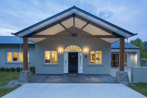 Photo of property in 389 Littles Road, Dalefield, Queenstown, 9371