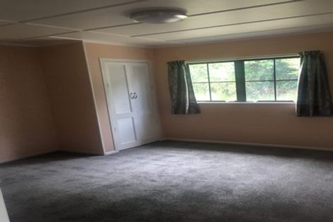 Photo of property in 695 State Highway 16, Kumeu, 0891