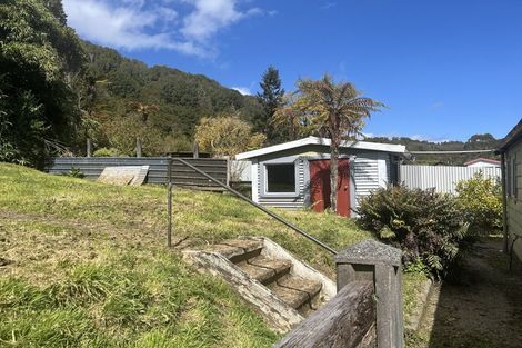 Photo of property in 24 Herd Street, Dunollie, Runanga, 7803