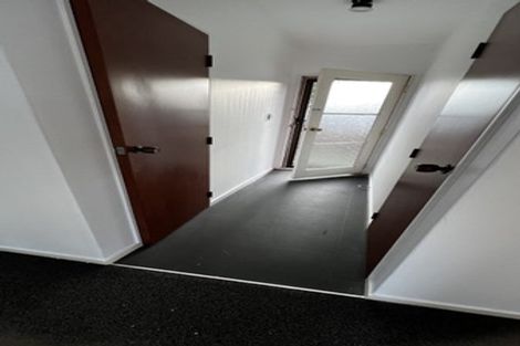 Photo of property in 2/11 Eagle Street, Karori, Wellington, 6012