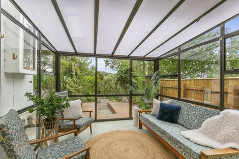 Photo of property in 2/8 Narbada Crescent, Khandallah, Wellington, 6035