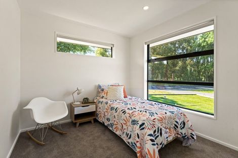 Photo of property in 100 Hagart-alexander Drive, Mosgiel, 9024