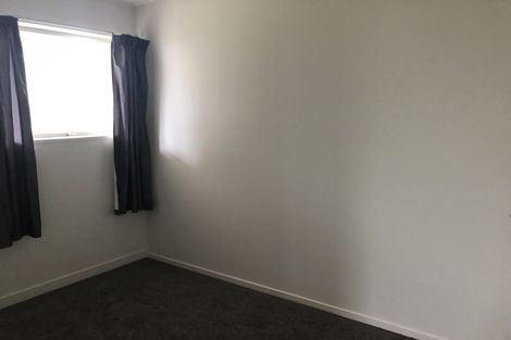 Photo of property in 2/2a Ascot Avenue, Narrow Neck, Auckland, 0624