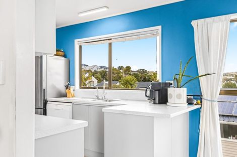 Photo of property in 1/12 Glenvar Road, Torbay, Auckland, 0630