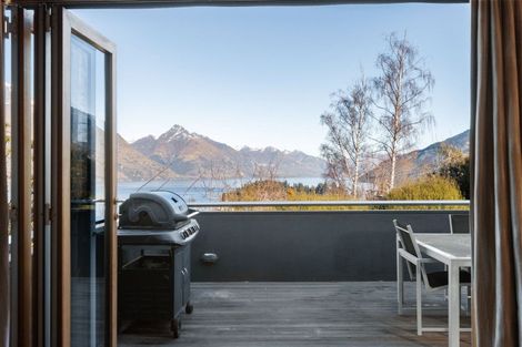 Photo of property in 18 Dublin Street, Queenstown, 9300