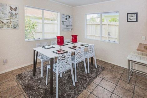 Photo of property in 1/18 Edendale Road, Somerville, Auckland, 2014