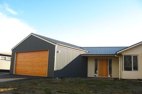Photo of property in 3 Castalia Drive, Lake Hayes, Queenstown, 9304
