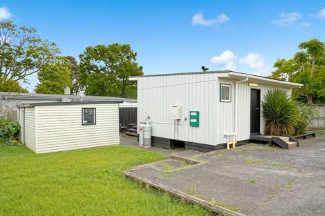 Photo of property in 3/176 Henderson Valley Road, Henderson, Auckland, 0612