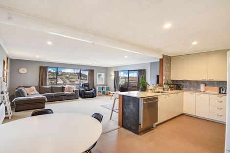 Photo of property in 305 Kenmure Road, Kenmure, Dunedin, 9011