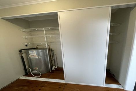 Photo of property in 11 Tane Street, New Lynn, Auckland, 0600