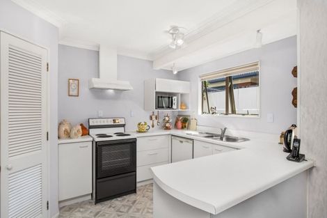 Photo of property in 1/34 Gills Avenue, Papakura, 2110