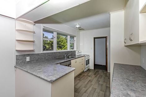 Photo of property in 98a Arran Road, Browns Bay, Auckland, 0630