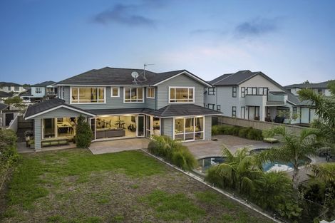 Photo of property in 13 Milano Boulevard, Karaka, Papakura, 2113