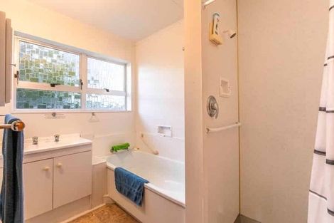 Photo of property in 18 Mount View Place, Waipukurau, 4200