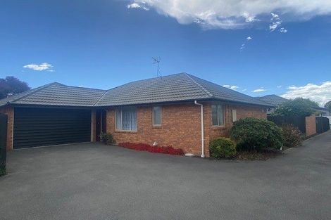 Photo of property in 60a Winton Street, St Albans, Christchurch, 8014