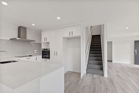 Photo of property in 180 Castlewold Drive, Bethlehem, Tauranga, 3110