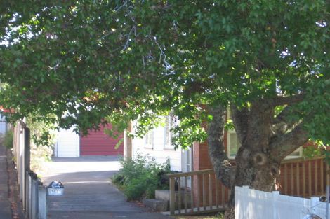 Photo of property in 1/27 Gardner Avenue, New Lynn, Auckland, 0600