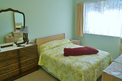 Photo of property in 2 Rata Avenue, Huntly, 3700