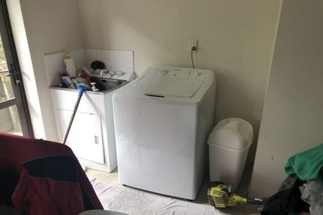 Photo of property in 3 Shah Place, Glen Eden, Auckland, 0602