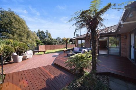 Photo of property in 11 Tanah Merah Drive, Papakura, 2110