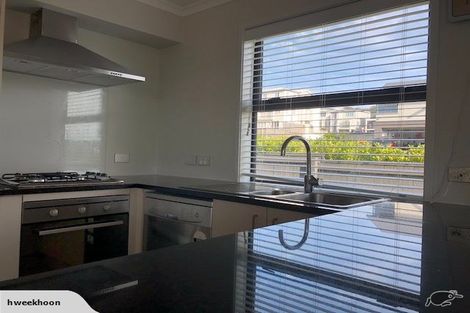 Photo of property in 1 Hirimate Place, Flat Bush, Auckland, 2019