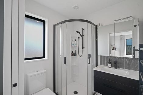 Photo of property in 19 Cressy Place, Darfield, 7510