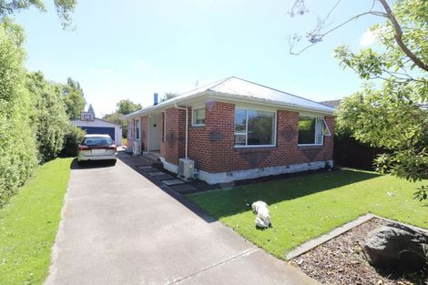 Photo of property in 38 Barnes Road, Redwood, Christchurch, 8051