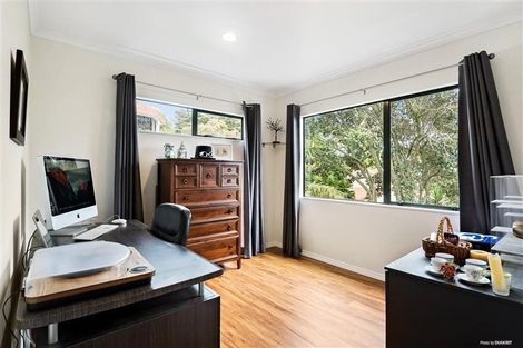 Photo of property in 2/3 Albany Highway, Unsworth Heights, Auckland, 0632