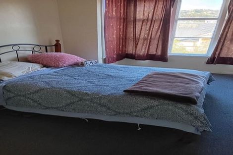 Photo of property in 210 Rintoul Street, Berhampore, Wellington, 6023