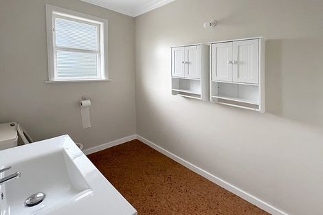 Photo of property in 8 Derby Street, Levin, 5510